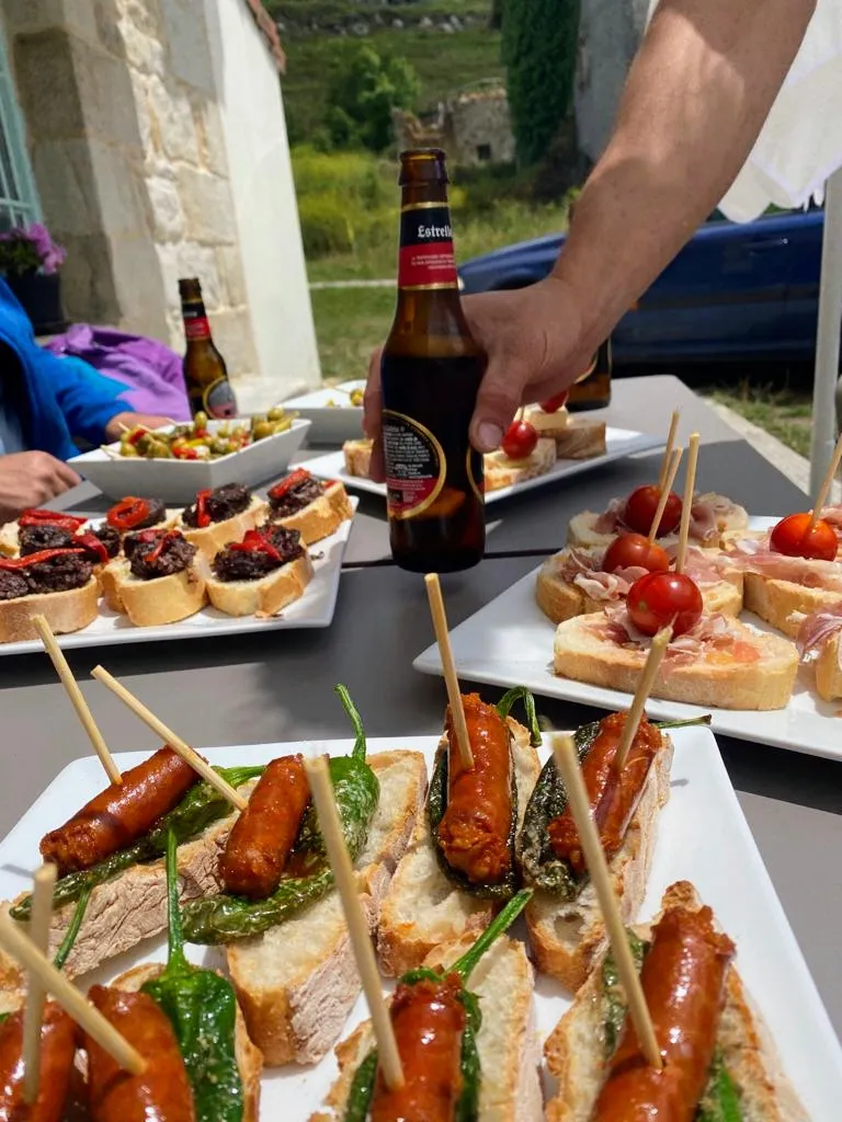 Chistorra y otros pintxos en Casuca de San Cristóbal